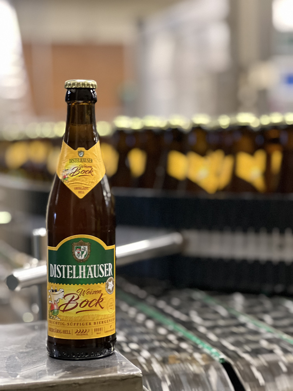 Lädt zum Genießen ein: der Distelhäuser Weizenbock.