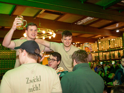 Bilder der Party